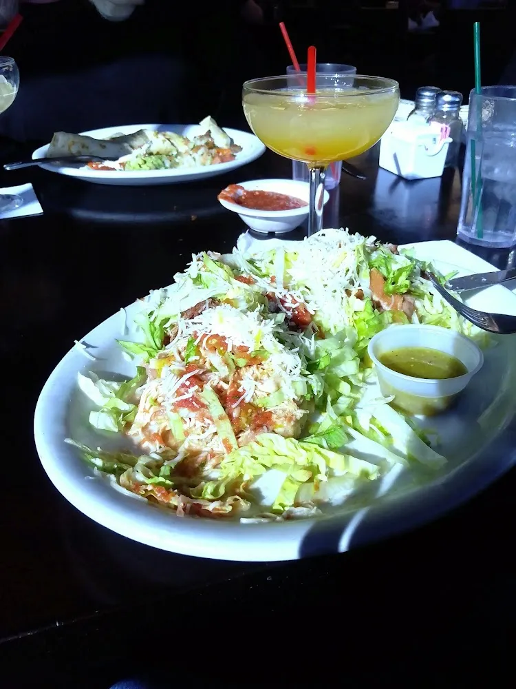 Sopes Combo